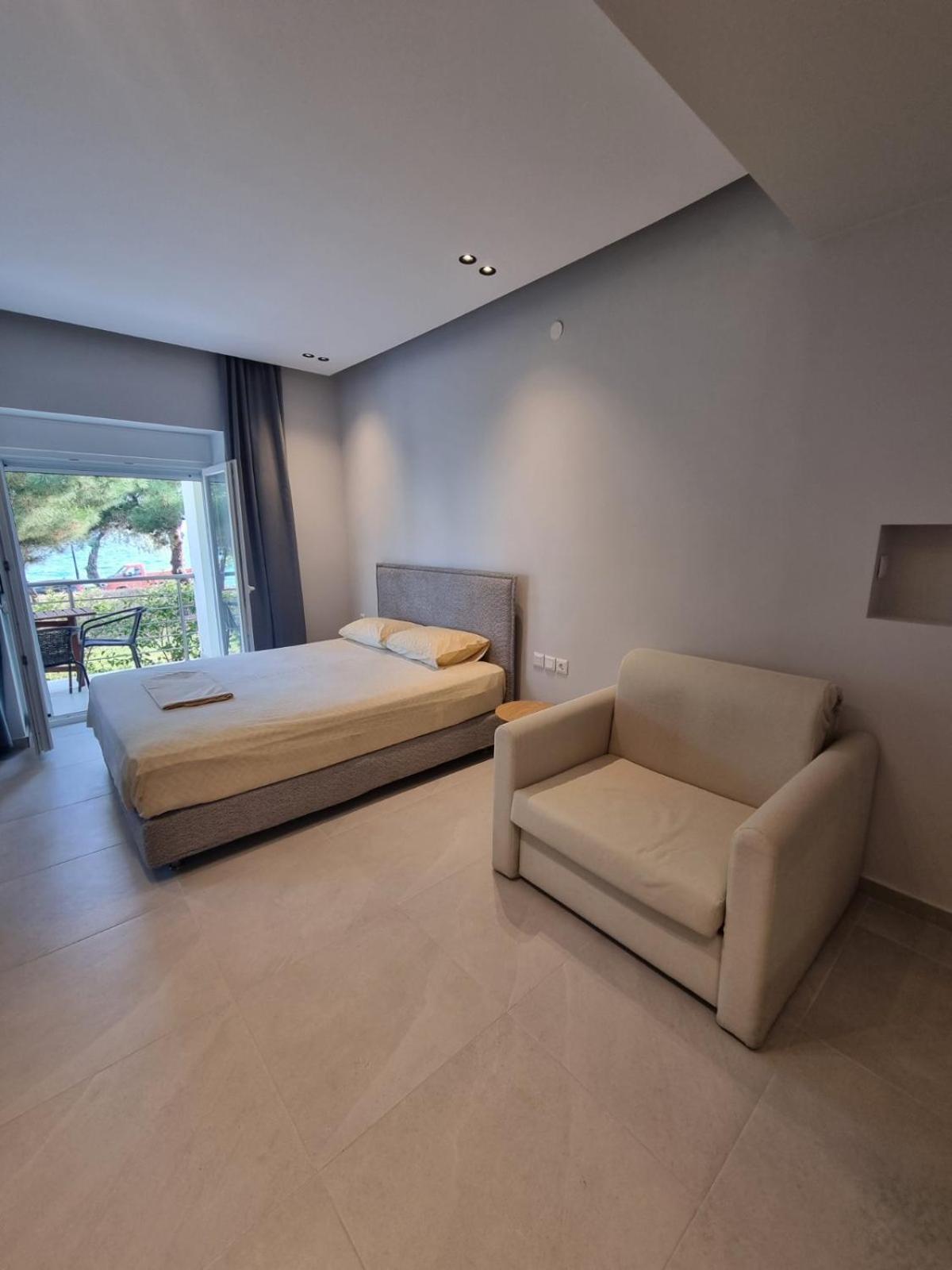 Estrella Rooms Nea Kallikrateia Pokoj fotografie
